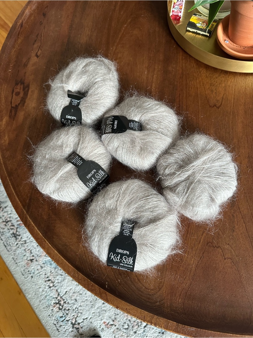 5 skeins Drops Kid Silk Mohair in 20 Light Beige